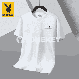 Erkekler üçin futbolka