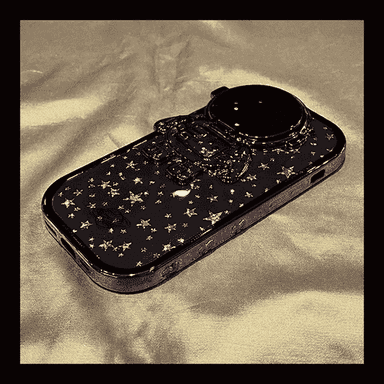 iPhone 14 modelli telefonlar üçin çehol.