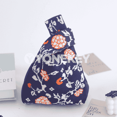 Aýallar üçin trikota bag sumkalar