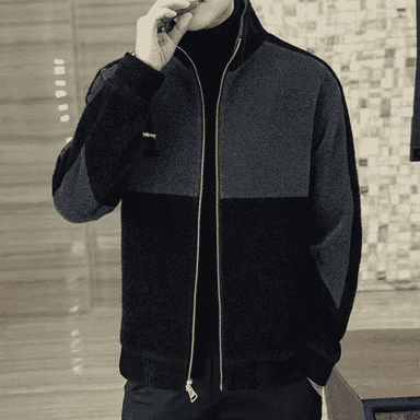 Erkekler üçin moda penjek.