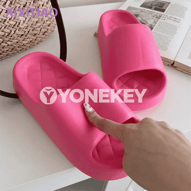Zenanlar üçin tomus şypbyklary