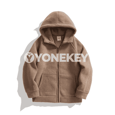 Oglanlar üçin kapişonkaly penjek