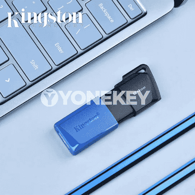 USB fleşka.