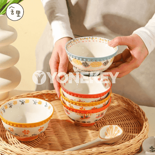Öýlerde we aşhanalarda ulanylýan gap-gaçlar