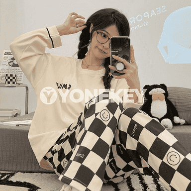 Zenanlar üçin owadan öýde geýilýän eşikler 