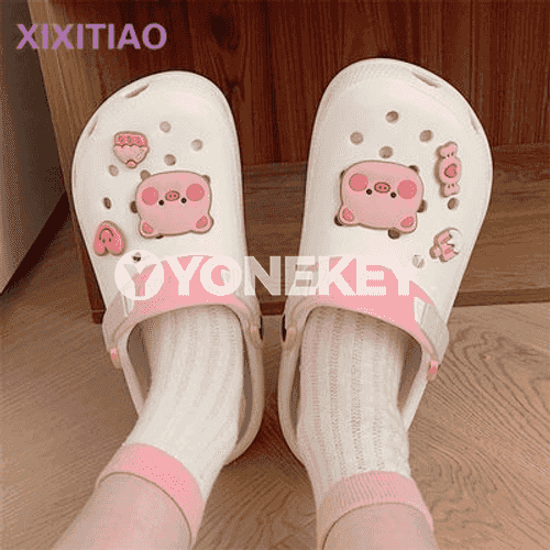 Zenanlar üçin niýetlenen öňi ýapyk şypbyklar