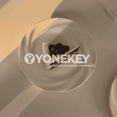 Koreý stilindäki tarelka