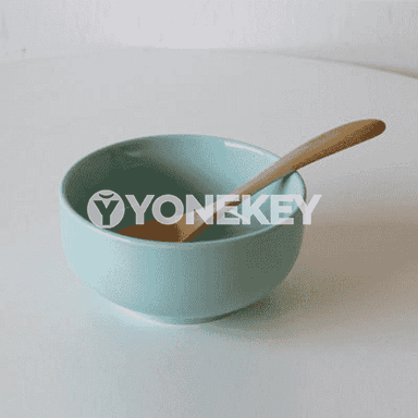 Koreý stilindäki şakäse 