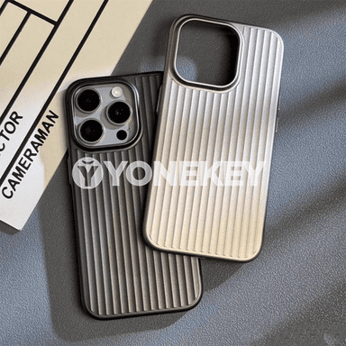 iPhone modelli telefonlar üçin ajaýyp dizaýnly çehollar.