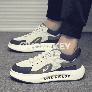 Erkekleriň sport aýakgaplary