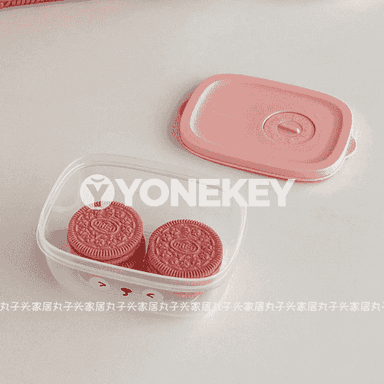 Aşhanada ulanmak üçin plastiki gap