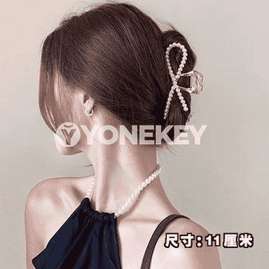 Gyzlar üçin saç aksessuarlary