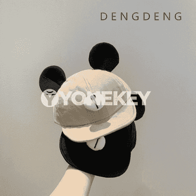 Çagajyklar üçin niýetlenen ajaýyp kepka