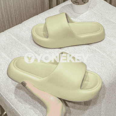 Zenanlar üçin niýetlenen şypbyklar 