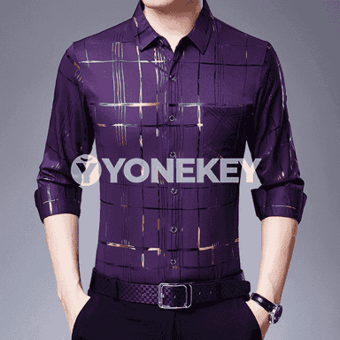 Erkekler üçin niýetlenen uzyn ýeňli we zolakly köýnek.