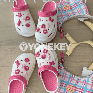 Zenanlar üçin arkasy açyk şypbyklar