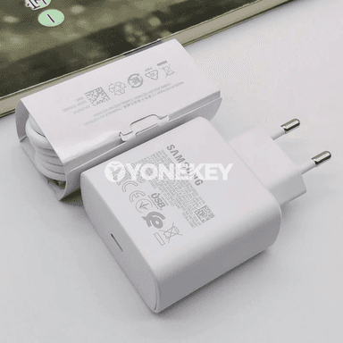Samsung 45W Super Fast Charge Adapter, Type-C kabel bilen