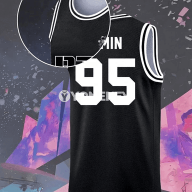 Erkekler üçin ýeňil mesh sport maýkasy, basketbol stilindäki ýeňsiz