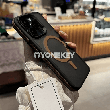 iPhone 11–18 üçin magnitli mataly gorag gapagy