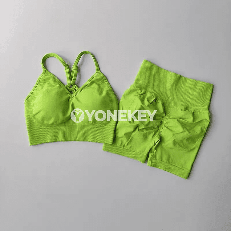 Aýal-gyzlar üçin ýokary belli yoga toplumlary, 2 bölek sport eşigi