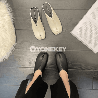 Zenanlar üçin split-toe deri flat köwüşler, rahat mules