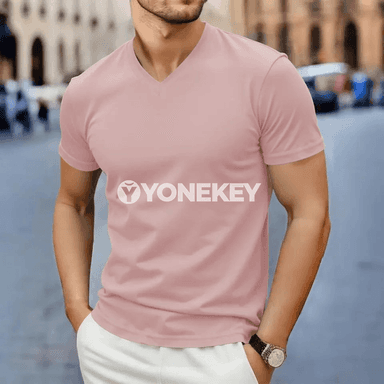 Erkekler üçin täze casual V boýun ýeňil futbolka, ýaz-tomus üçin rahat we dem alýan