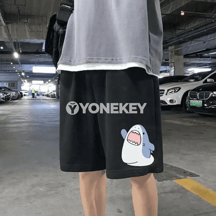 Erkekler üçin gysga ýeňil sport şortik — çaply, giň kesim, M-5XL