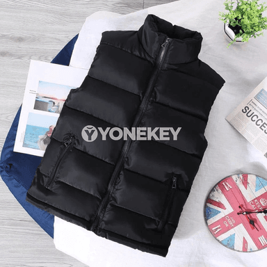Erkekler üçin ýyly ýeňil west — ýaz güýz üçin döwrebap model