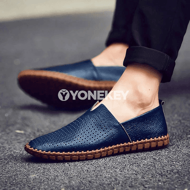 Erkekler üçin rahat loafers köwüşler, deri, dürli reňkler