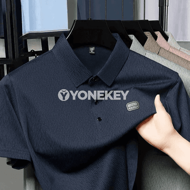 Erkekler üçin zolakly polo futbolka, ýeňil we dem alýan gündelik köýnek