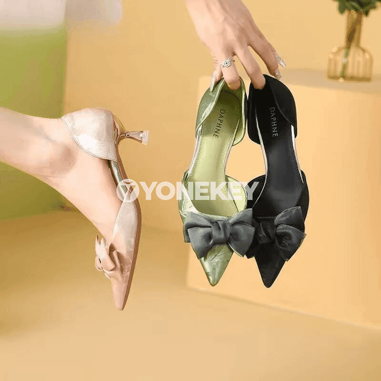 Aýal-gyzlar üçin görkeziji burunly elegant stiletto sandallar