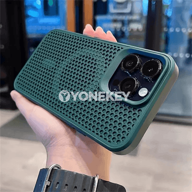 iPhone 11–16 üçin MagSafe magnitli dem alyşly gorag halta