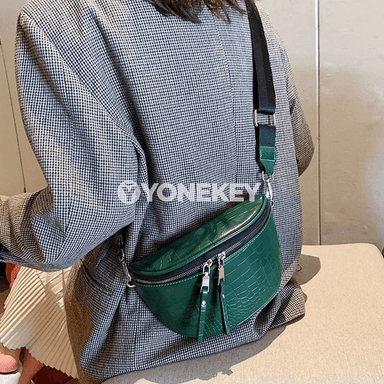 Zenanlar üçin lýuks crossbody sumka, chainli saddle model