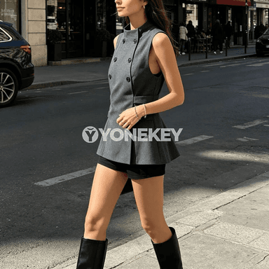 Zenanlar üçin ýeňsiz düwmejikli slim fit ýaz‑tomus topy