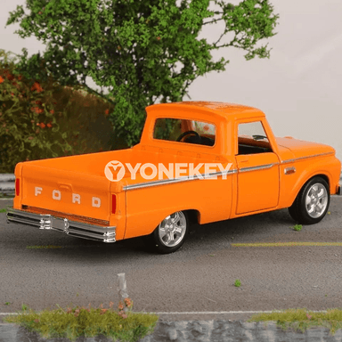 Ford F-100 1:36 metal model awtoulag oyunjagy, kolleksiýa üçin