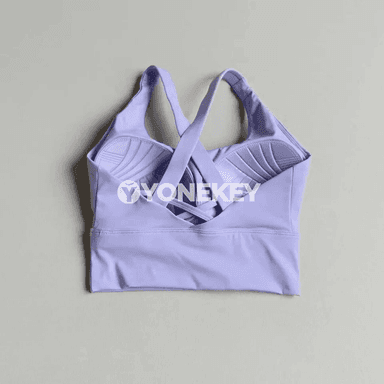 Aýallar üçin sport bras: ýumşak, ýeňil we ýokary goldawly ýoga modeli