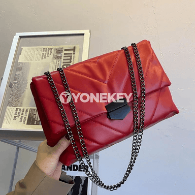 Zynjyrly zenan egninden sumka, kiçi flaply moda çanta