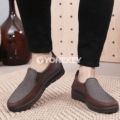 Erkekler üçin ýeňil kanwa slip-on gündelik aýakgaplar