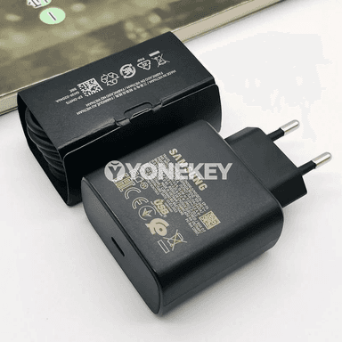 Samsung 45W Super Fast Charge Adapter, Type-C kabel bilen