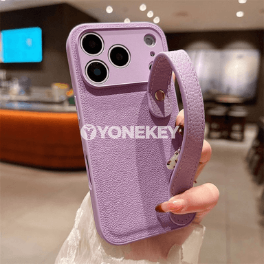 Deri gurluşly bilezikli iPhone gapagy, mat goragly