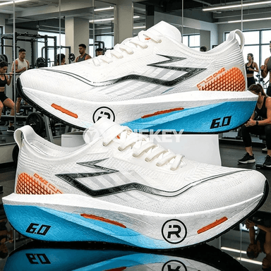 Erkekler üçin ýeňil sport we ylgaw köwüşleri