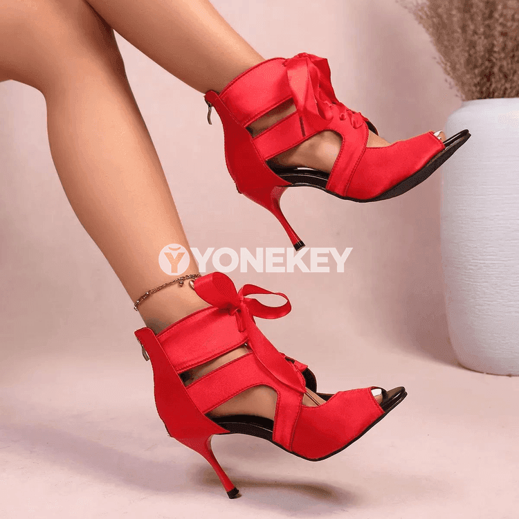 Zenanlar üçin ýokary ökçeli tokaýly aýakgaplar, açyk burunly sandal