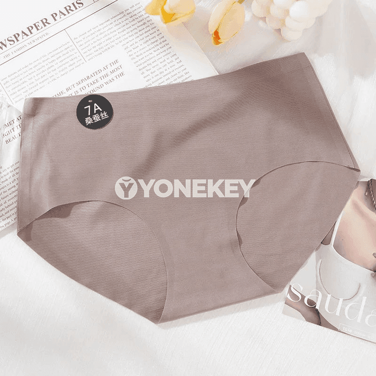 3 sany ýeňil aýal içki balak — dem alýan, tikinsiz, tomus üçin