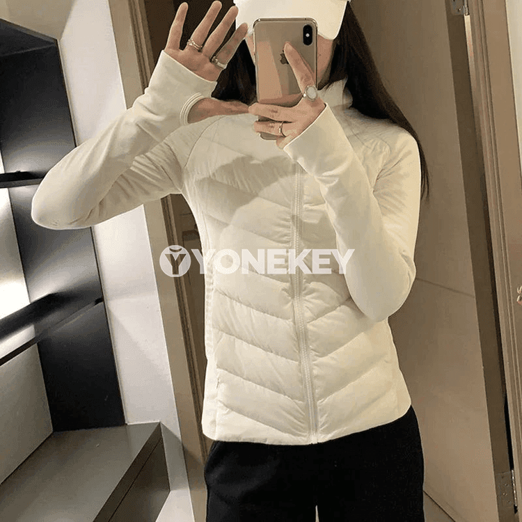 Zenanlar üçin ýeňil gyş penjek, ýyly, dik ýaka, sporty görnüş