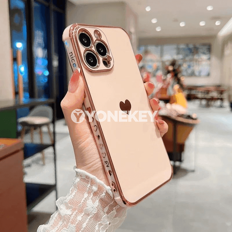 iPhone üçin ýürek görnüşli ýumşak silikon örtük