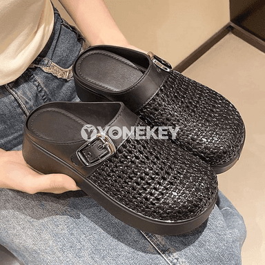 Zenanlar üçin mesh açyk ýeňil daşky şypbyklar