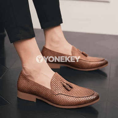 Erkekler üçin tasselli klassik loafer köwüşler, ofis we resmi ýagdaýlar üçin