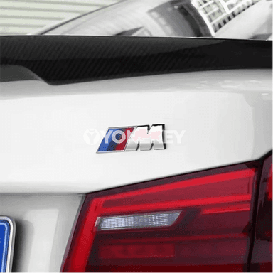 BMW M nyşanly ABS stikeri — ganat we bagaj bezegi