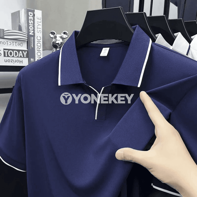 Erkekler üçin ýolugra laýyk polo futbolka, tomusky ýeňil model