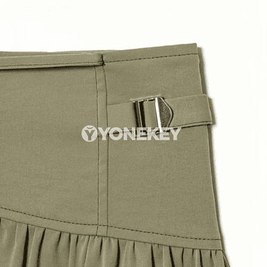 Zenanlar üçin ýaşyl mini ýubka, ýokary moda stili